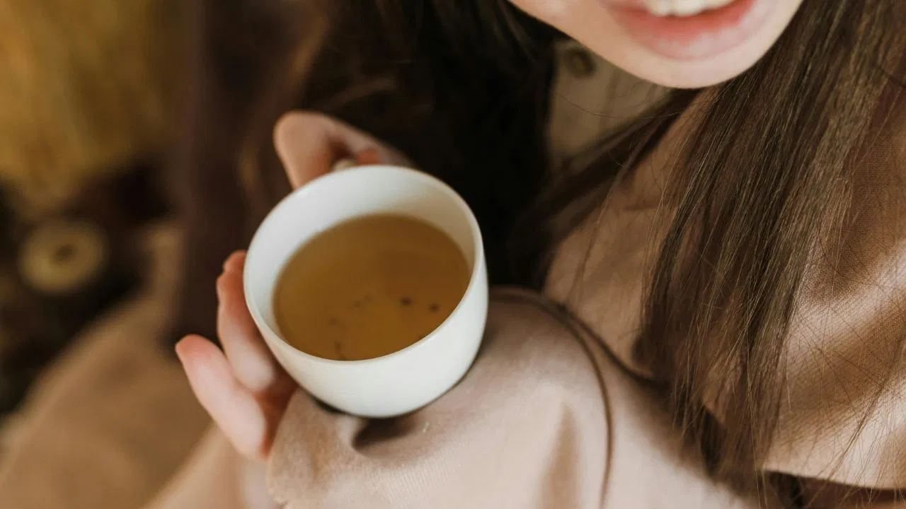 Benefits of Salt Tea in Winter 2026