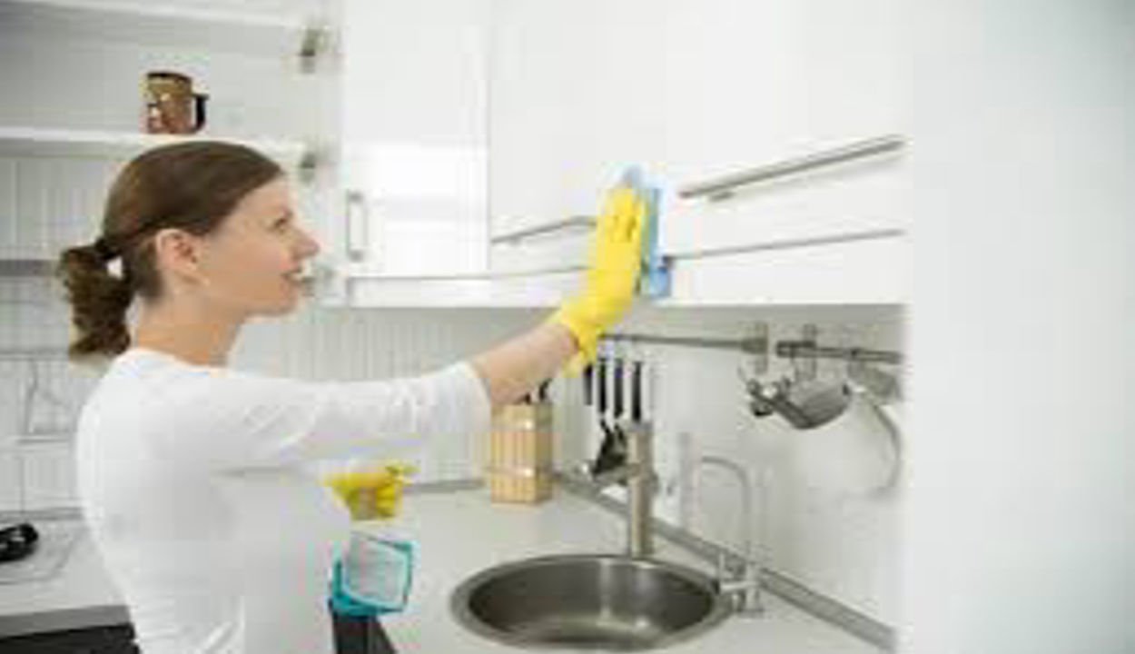 Fast Kitchen Cleaning Hacks