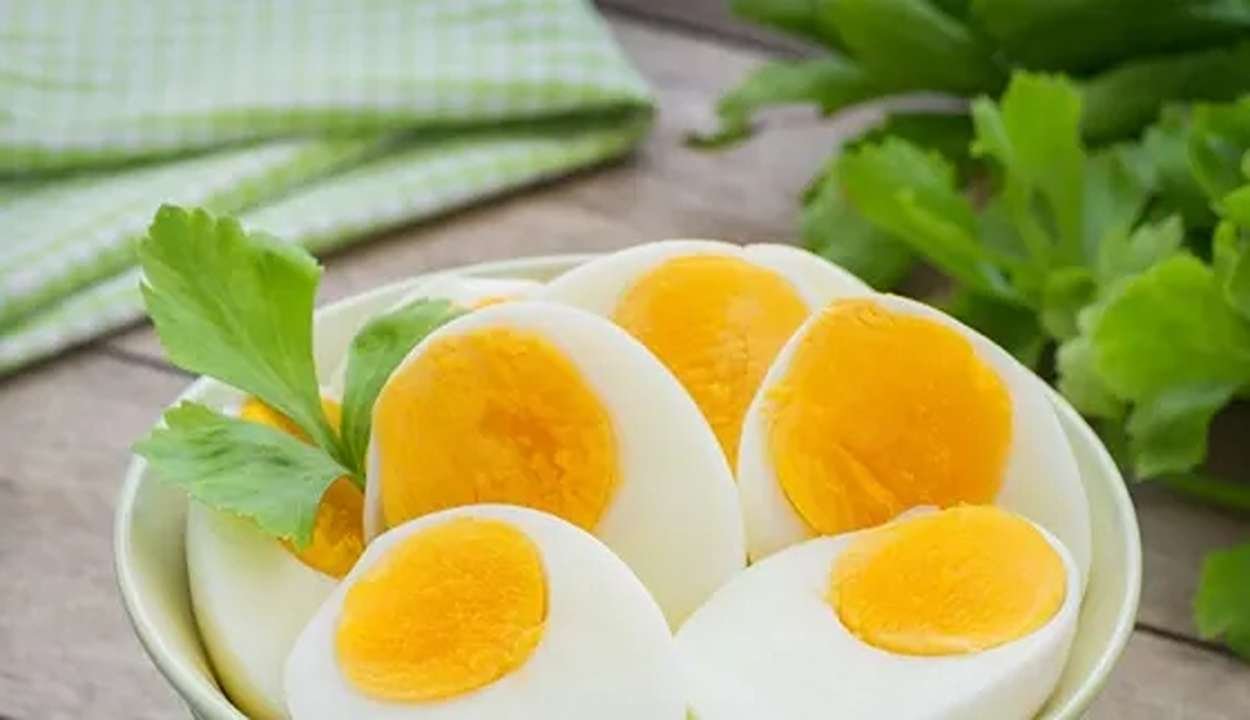 Health Benefits of Eating Eggs in Winter