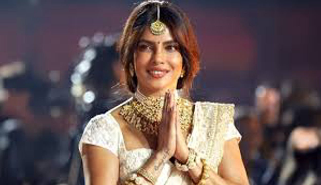 Priyanka Chopra reacts to Barsat song trend