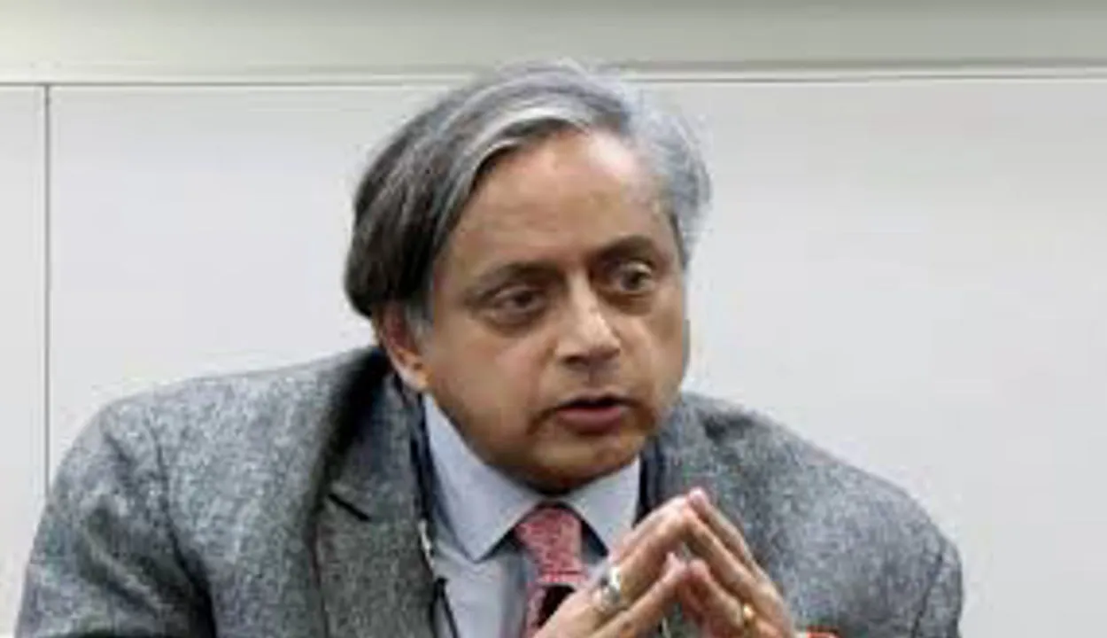 Tharoor Political Stand