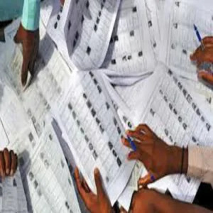 Uttarakhand Elections: उत्तराखंड में मतदाता सूचियों के पुनरीक्षण के लिए विशेष अभियान, युवाओं और महिलाओं पर फोकस