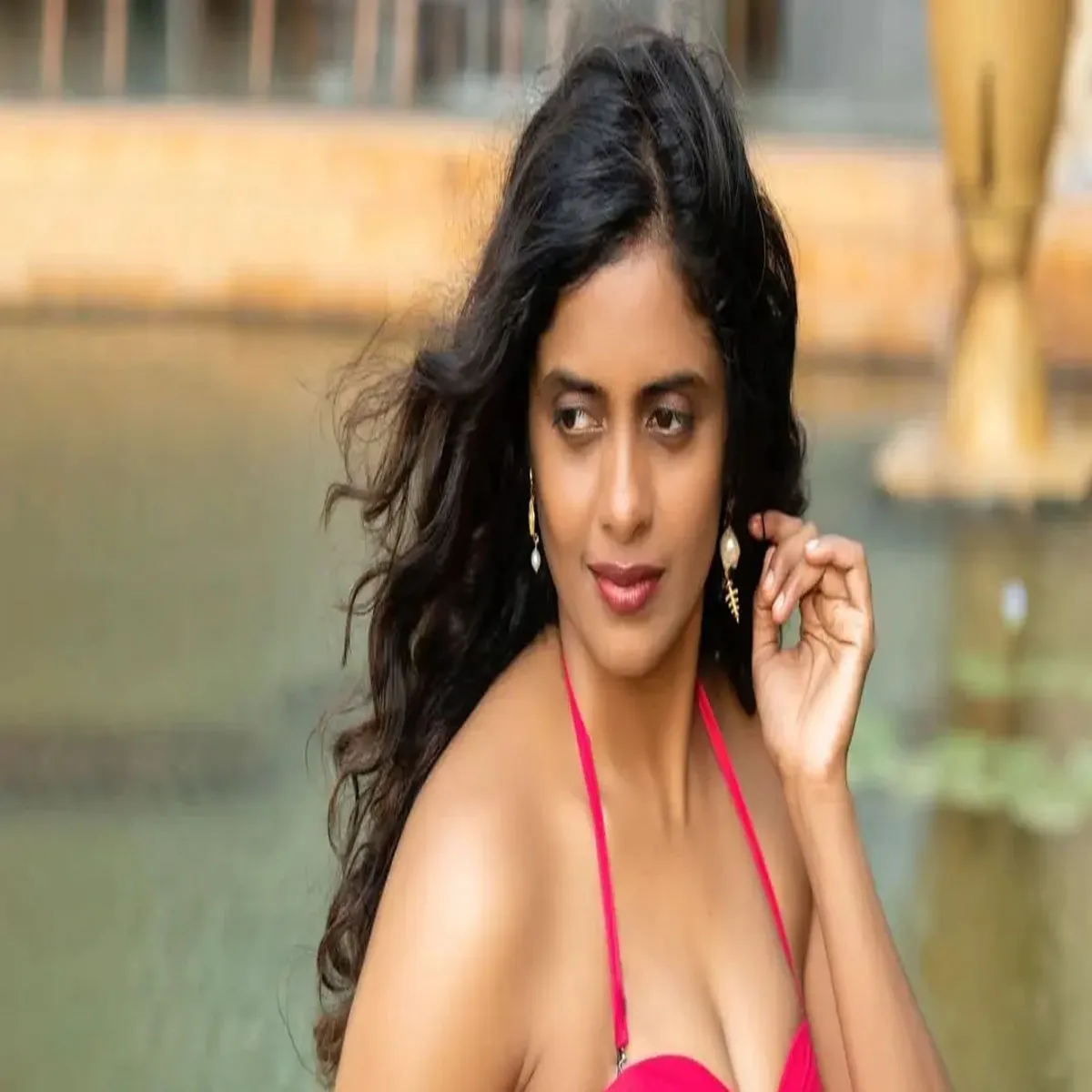 Kani Kusruti Kani Kusruti Aakhir Kisne