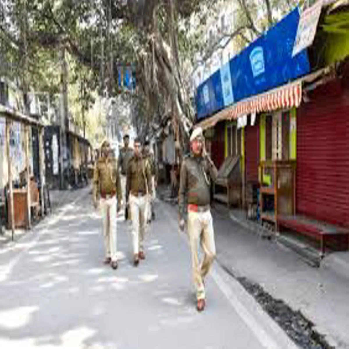 Bombthreat Bombthreat Puriya Vyvhar Nyayaly Eemel