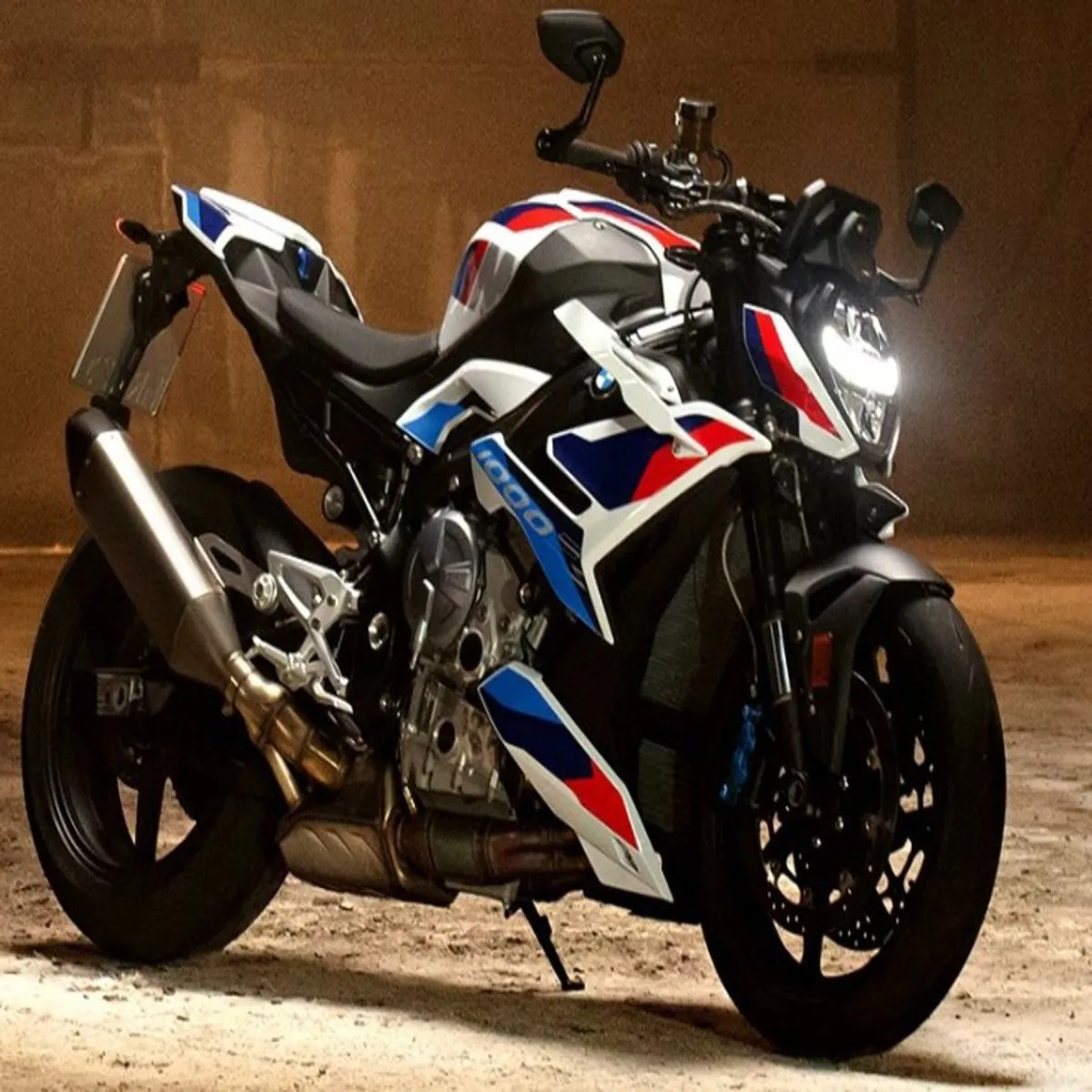 Bmwm1000r Bmwm1000r Bhart Men Lnch Huee