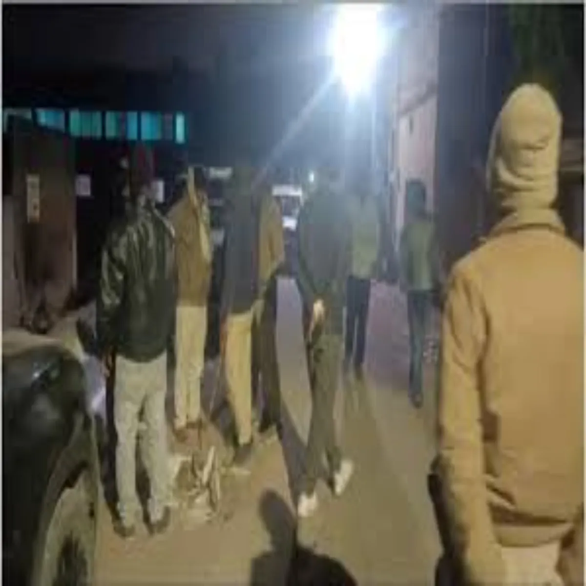 Encounternews Stf Encounternews Purvi Chnpar Men