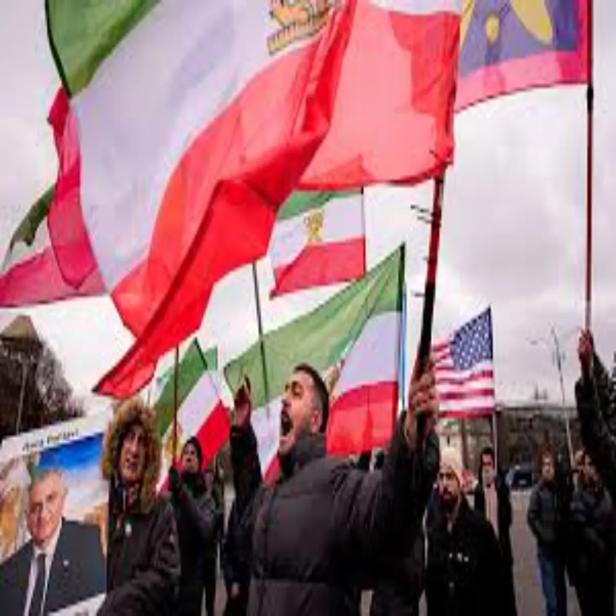 Iran Iran Pshchim Eshiya Snghrsh Eeran