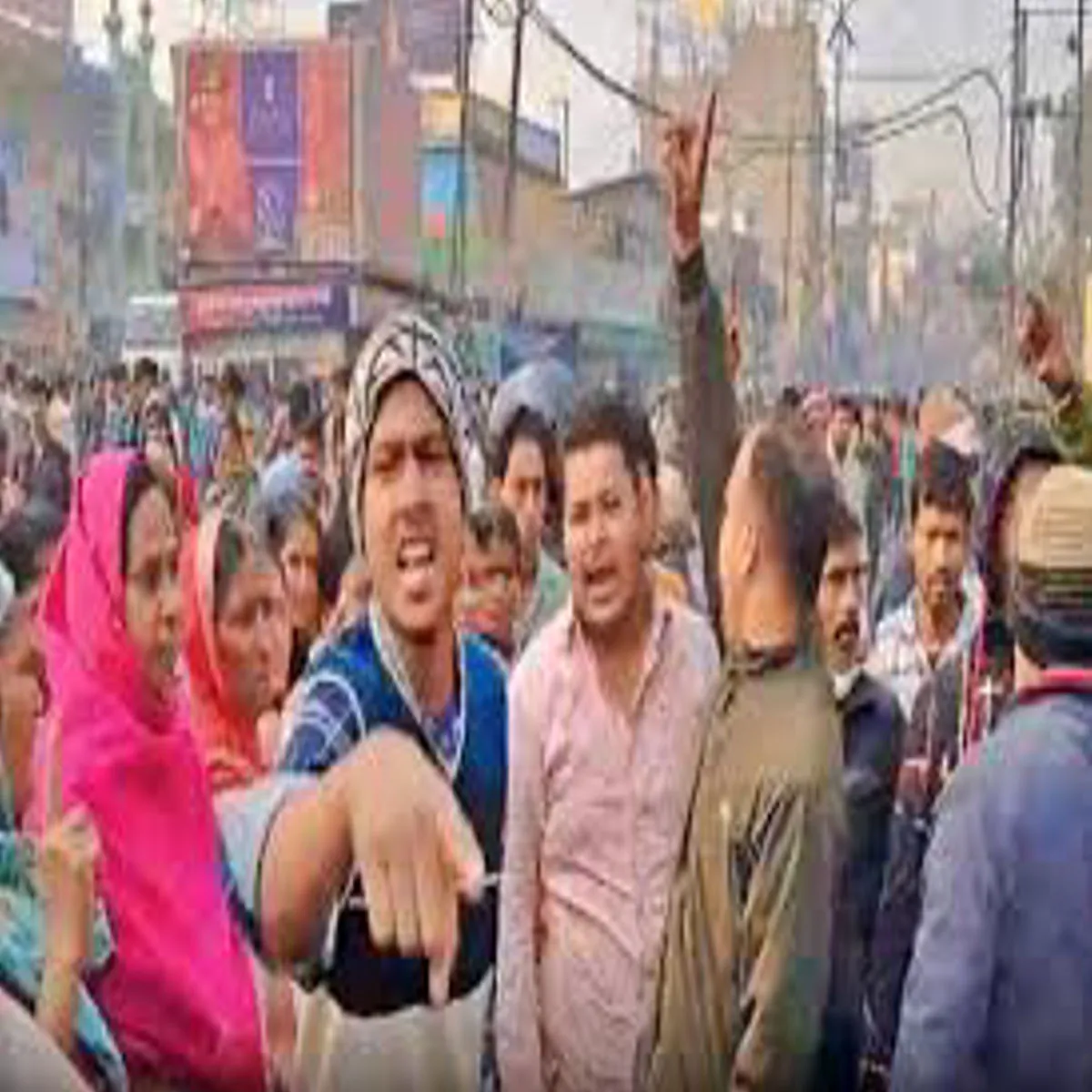 Lpgshortage Lpgshortage Ptna Phulvari Shriph Men