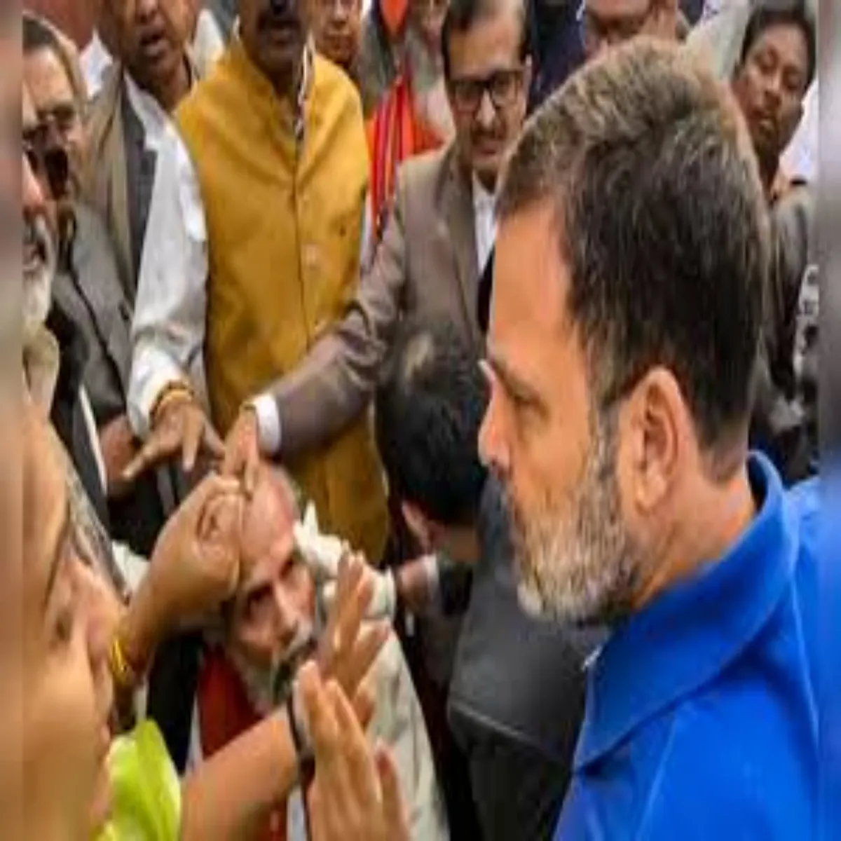 Rahulgandhi Rahulgandhi Snsd Prisr Men Rahul