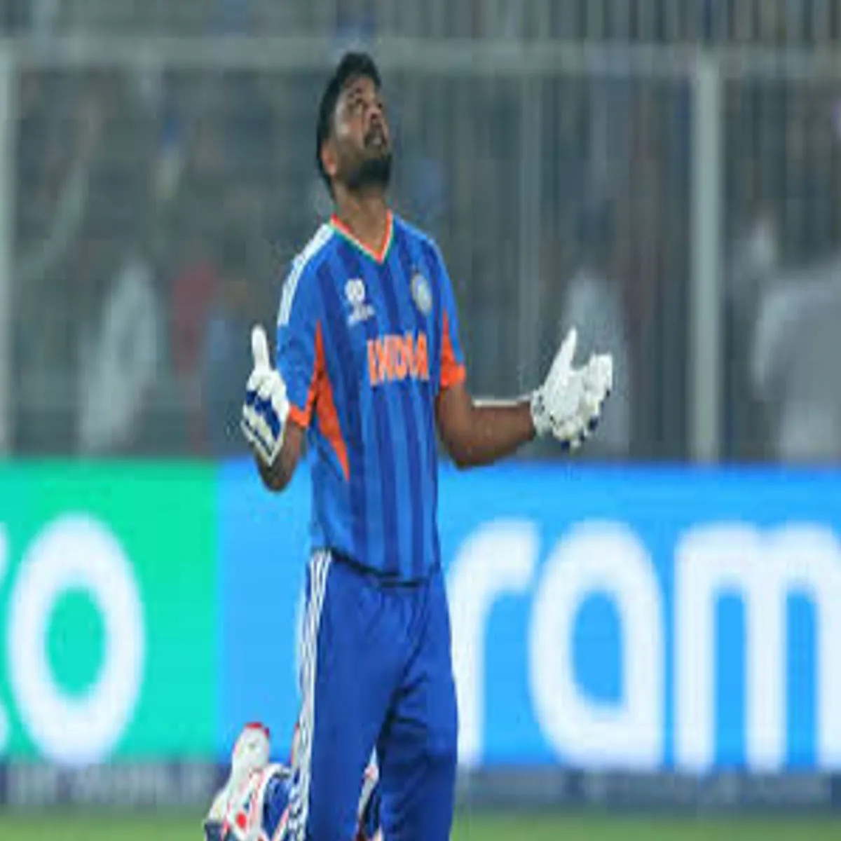 Sanjusamson Sanjusamson Khilai Lgatar Ahm Sanjusamson