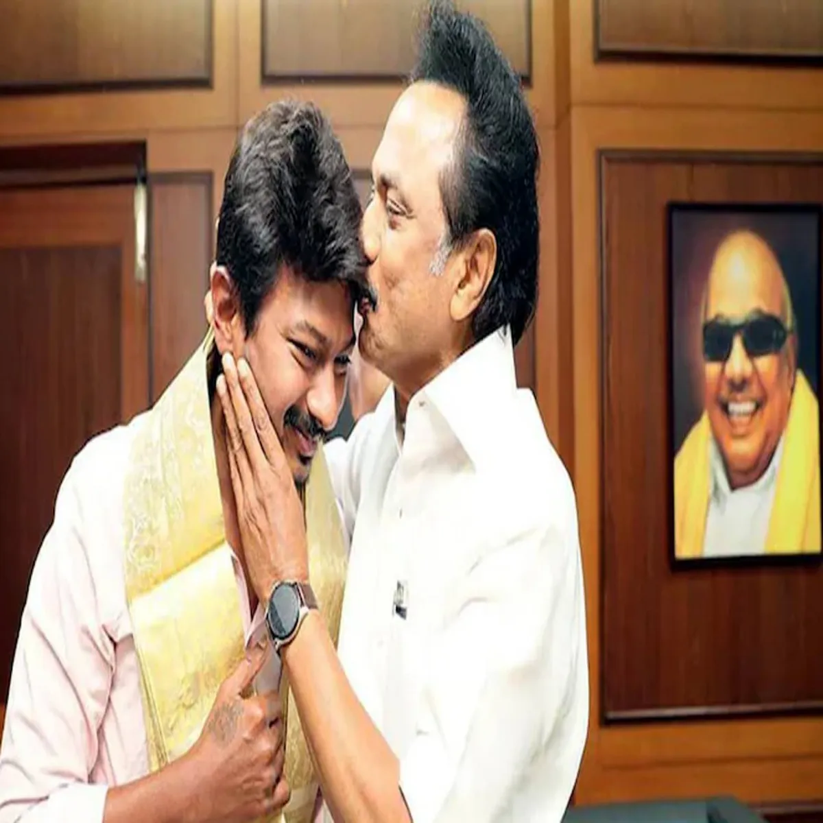 Tamilpolitics Tamilpolitics Chunavi Mahaul Men Udynidhi