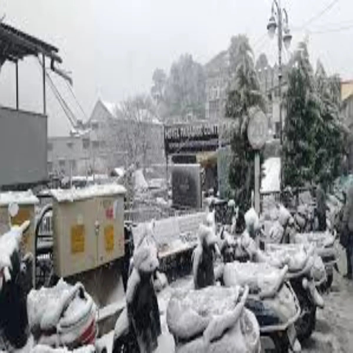 Uttarakhandsnowfall Uttarakhandsnowfall Chardham Men Brphbari Lauti