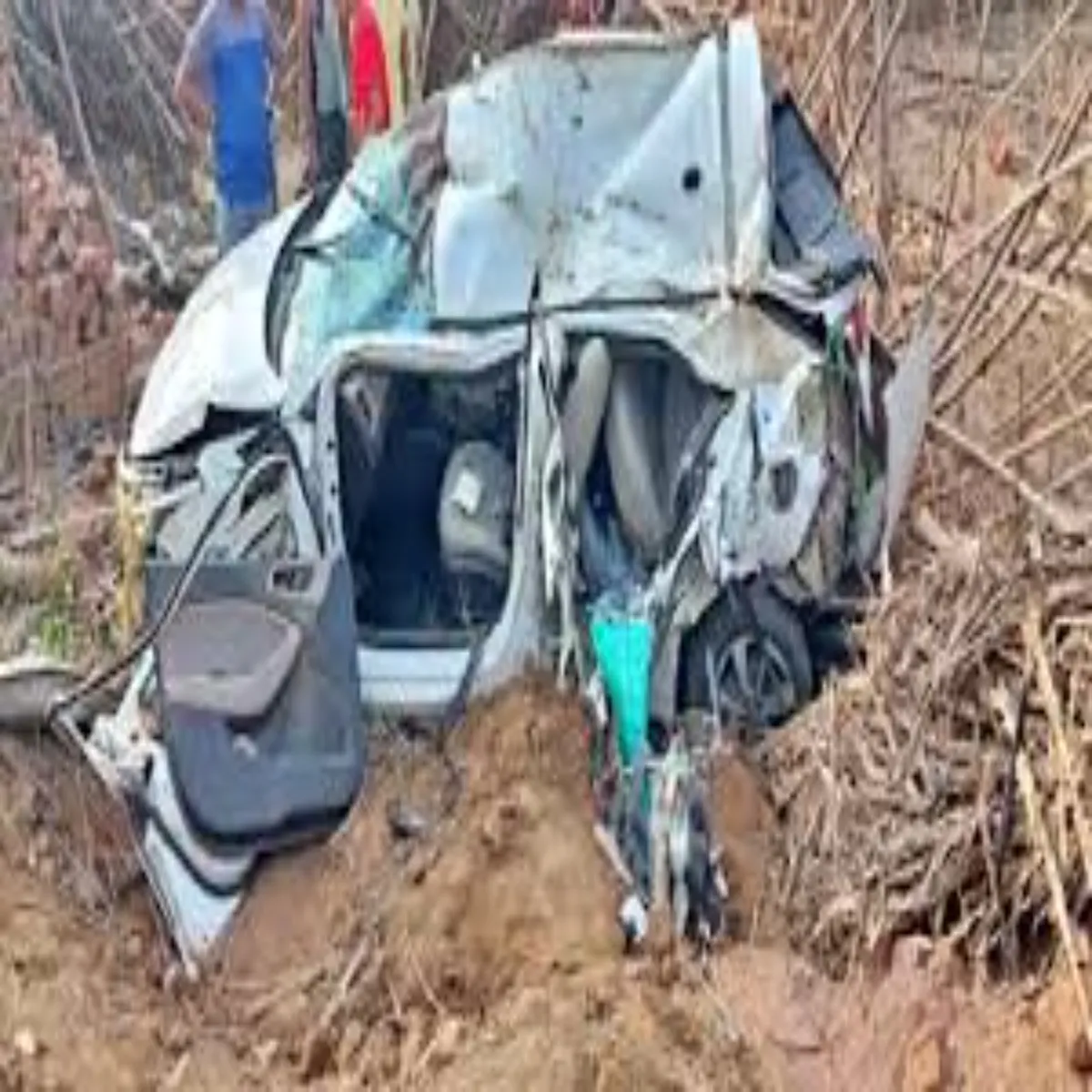 Roadaccident Roadaccident Jmuee Men Dudh Vahn