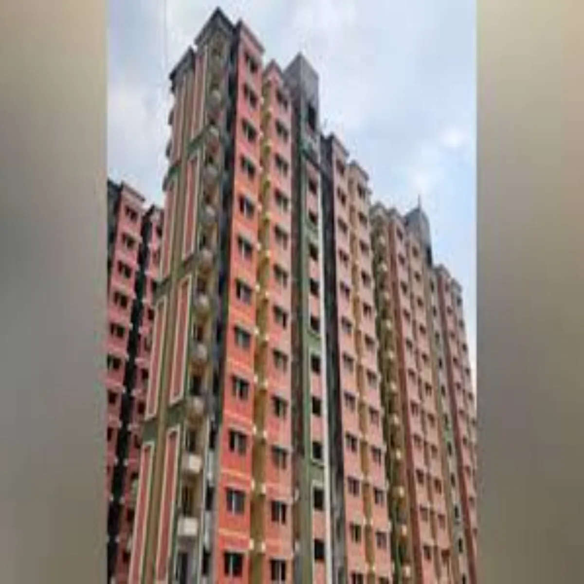 Ldavarunnagar Ldavarunnagar Lkhnoo Men Chl Rhi