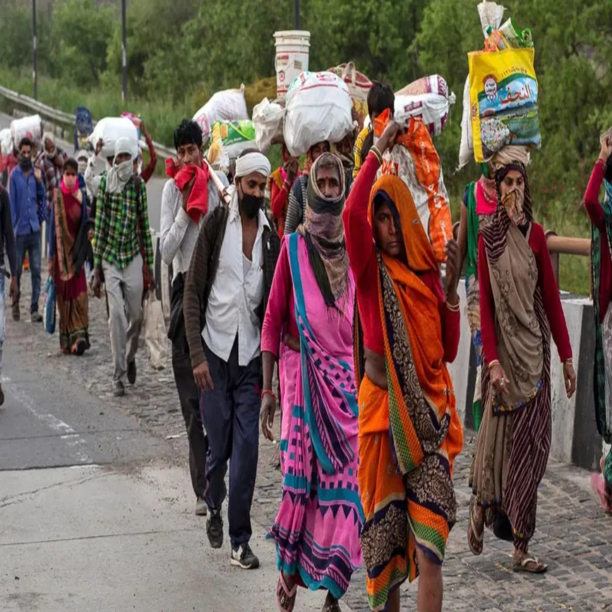 Migrantworkers Migrantworkers Khadi Men Bdhte Tnav