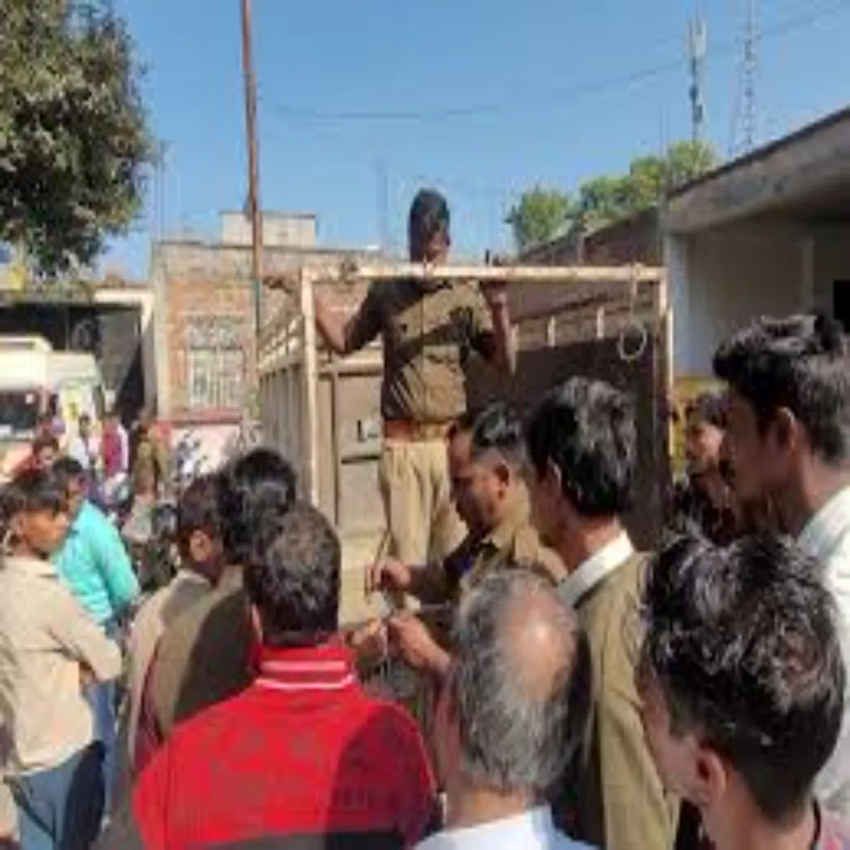 Roadaccident Roadaccident Nalnda Men Tej Rphtar