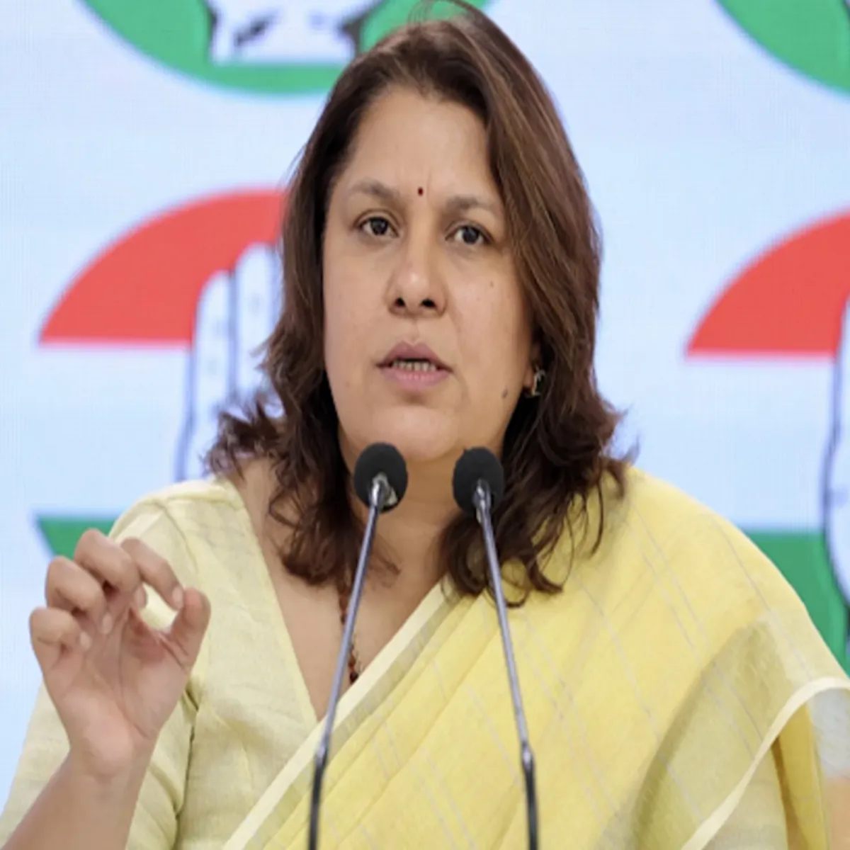 Womenreservation Womenreservation Dehradun Men Supriya Shrinet