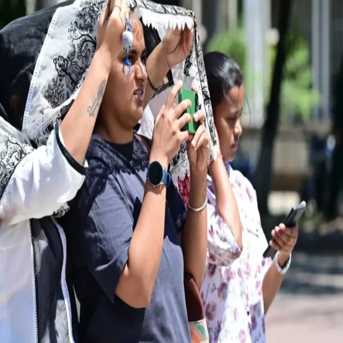 Heatwavealert Heatwavealert Uttr Prdesh Men Bhish