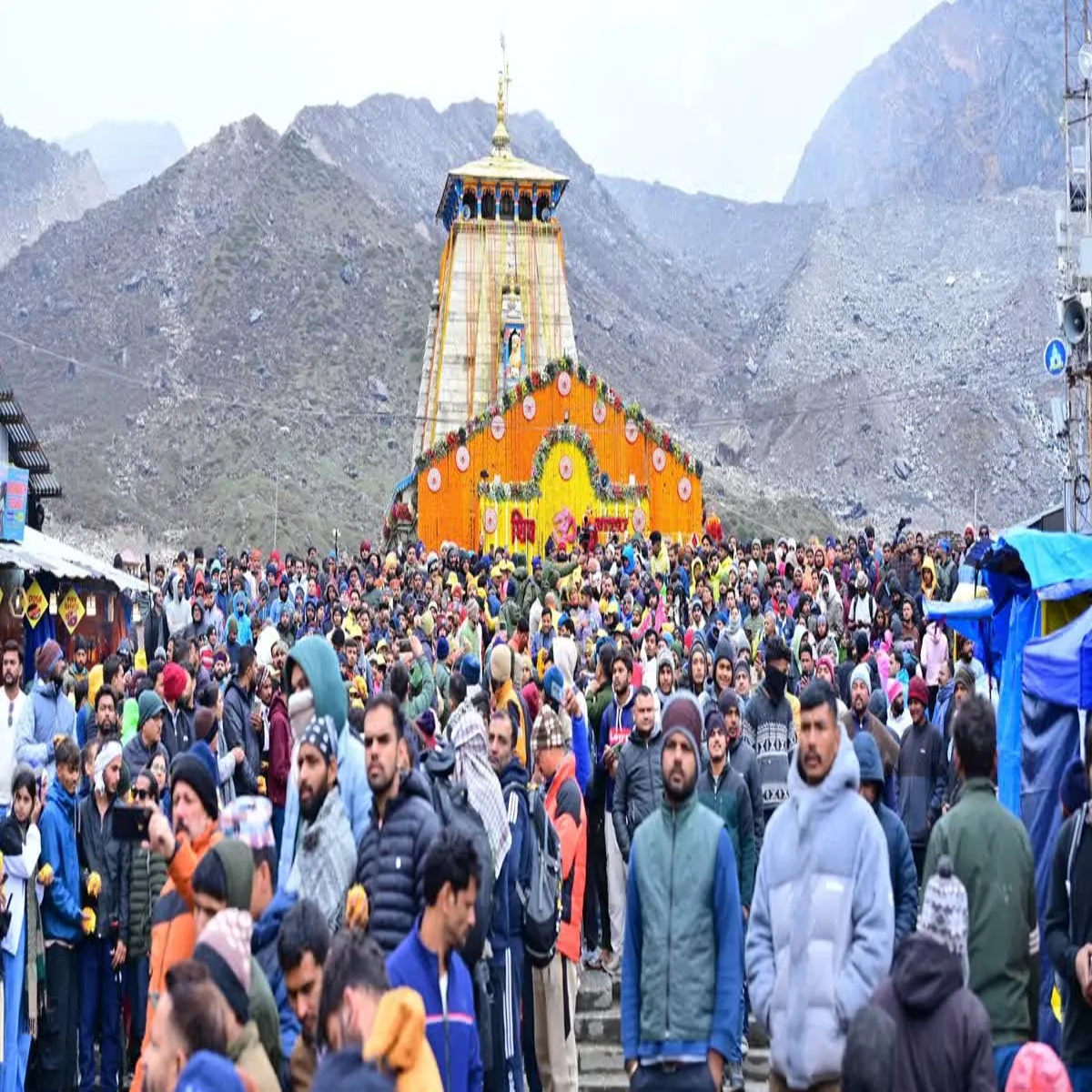 Chardhamyatra Chardhamyatra Yatra Dauran Shrddhaluon Tbiyt