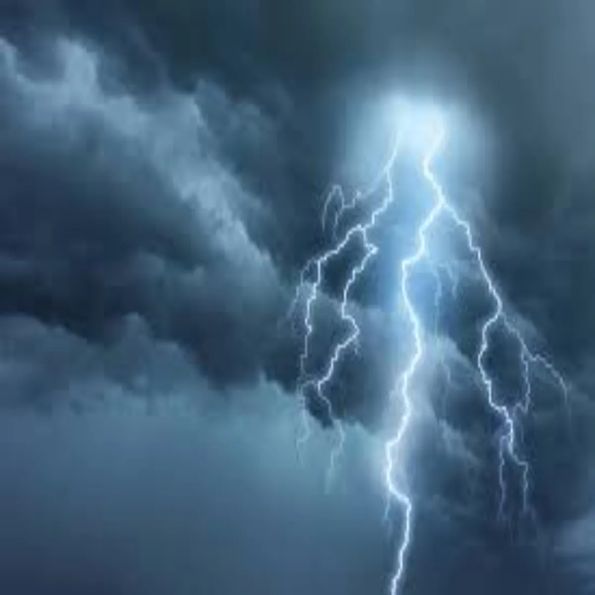 Lightningstrike Lightningstrike Khgdiya Men Vjrpat Kisanon