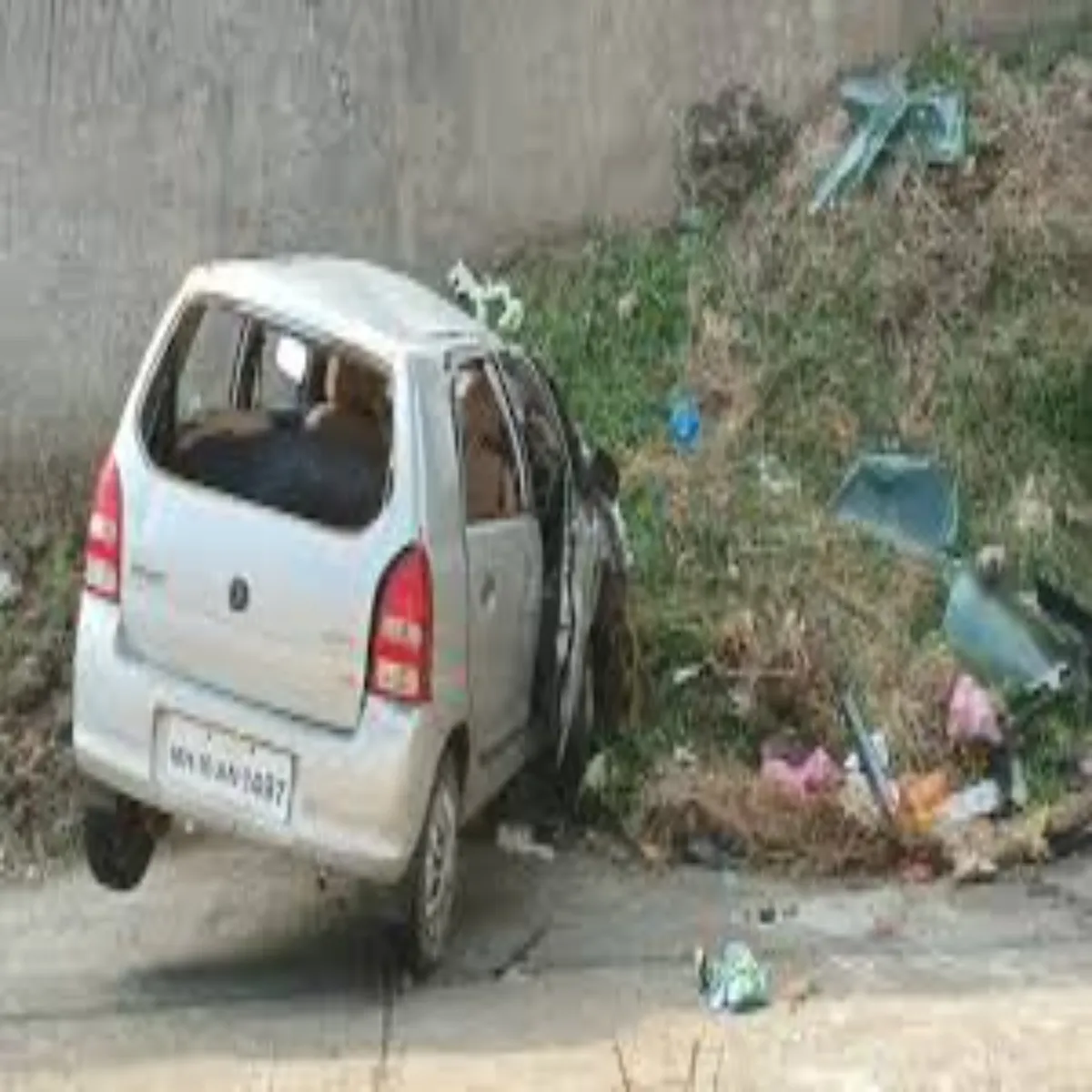 Roadaccident Roadaccident Naini Men Karon Huee