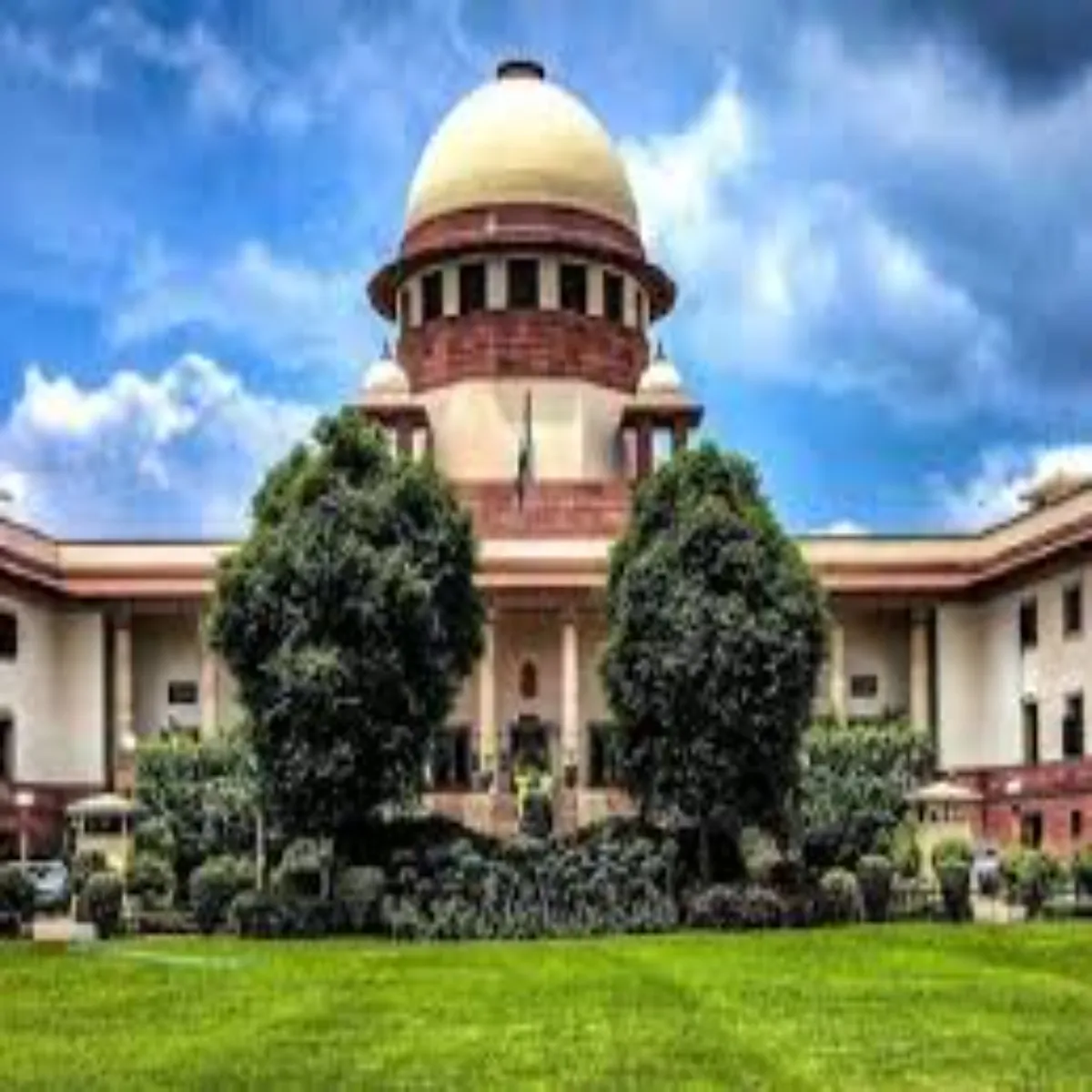 Supremecourt Supremecourt Yuepie Mamle Men Suhail