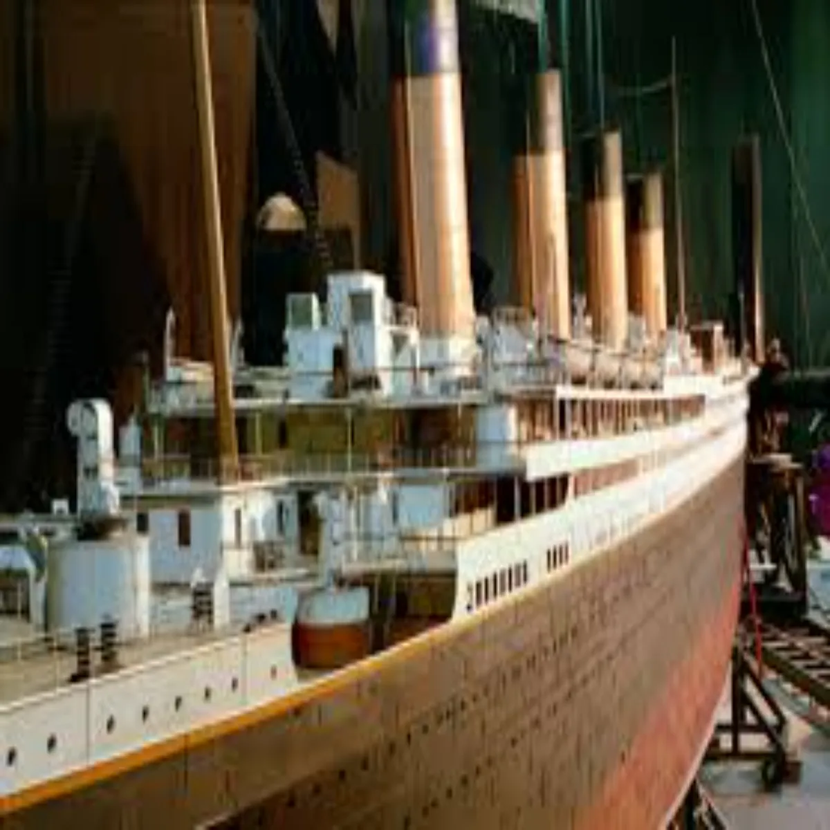 Titanicmovie Titanicmovie Samne Aaya Philm Chrchit