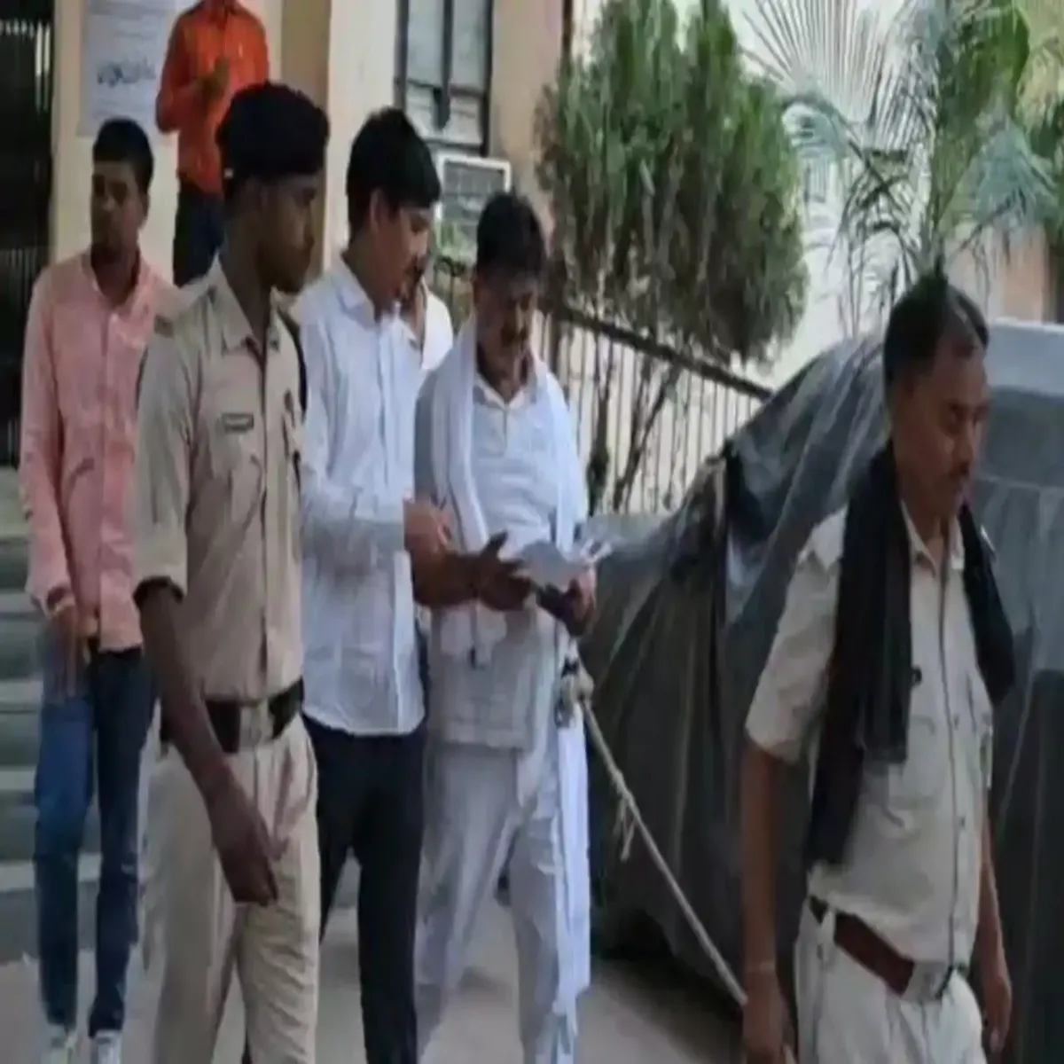 Land Mafia Land Mafia Gopalgnj Men