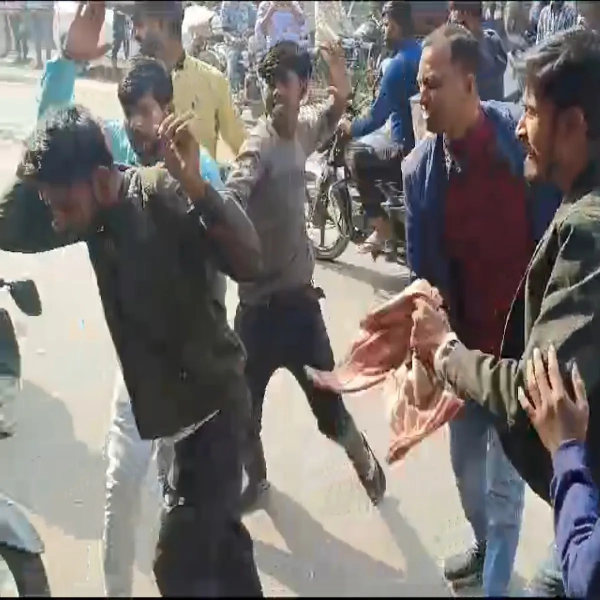 Crime Crime Hajipur Men Chori Aarop