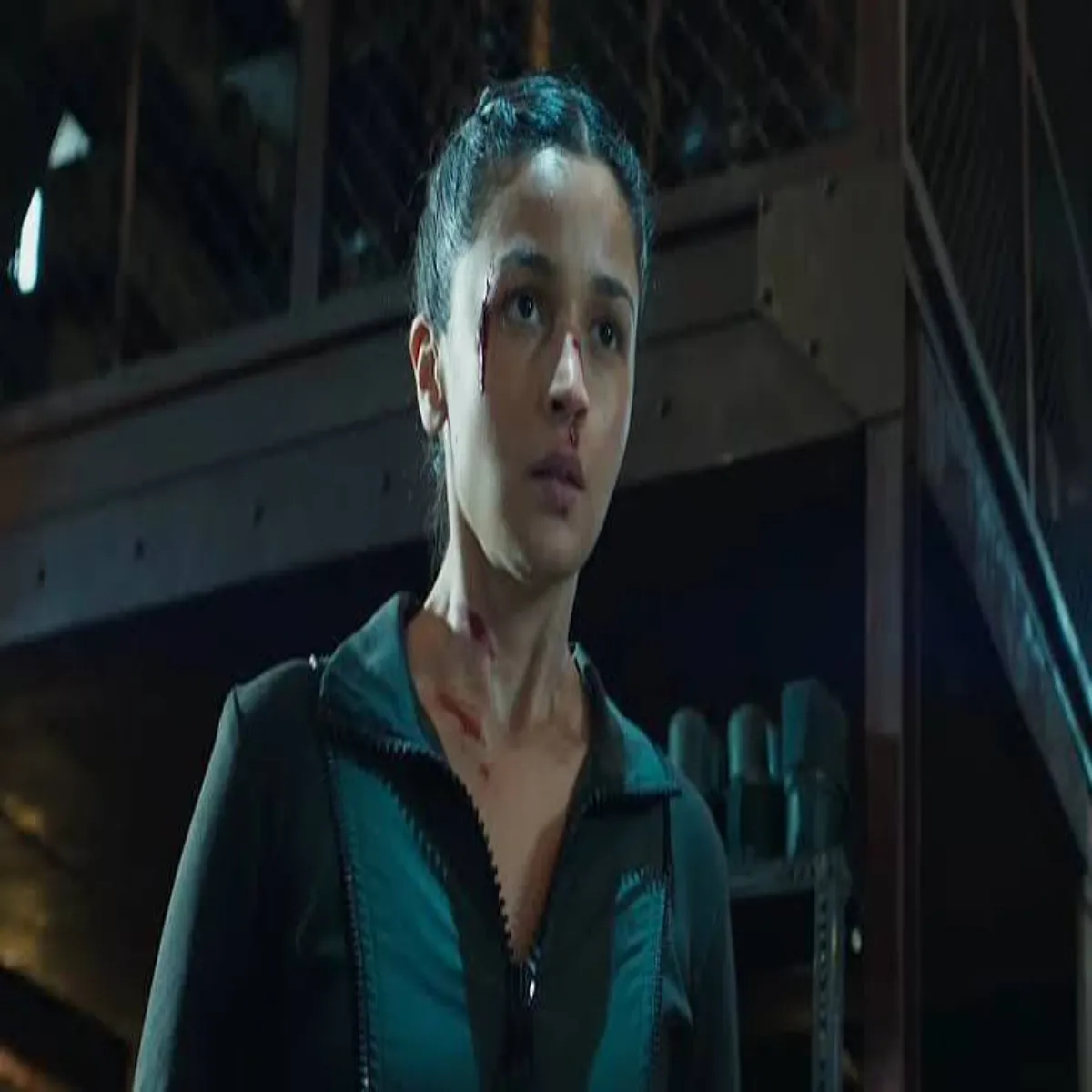 Moviereview Moviereview Alpha Bdli Dhara Dmdar