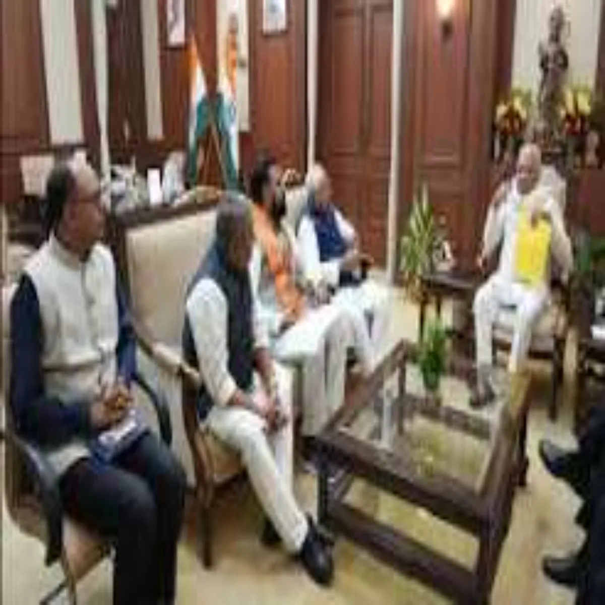 Cabinet Cabinet Shpth Grh Bad Hogi