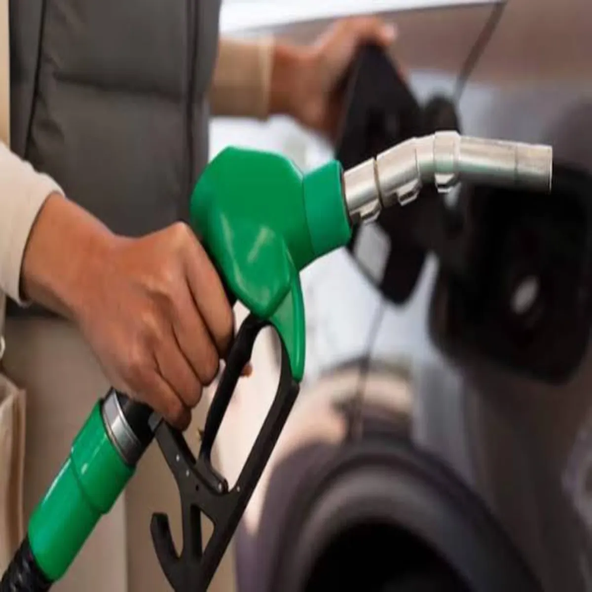 Ethanol Ethanol Petrol Men Mishr Lekr