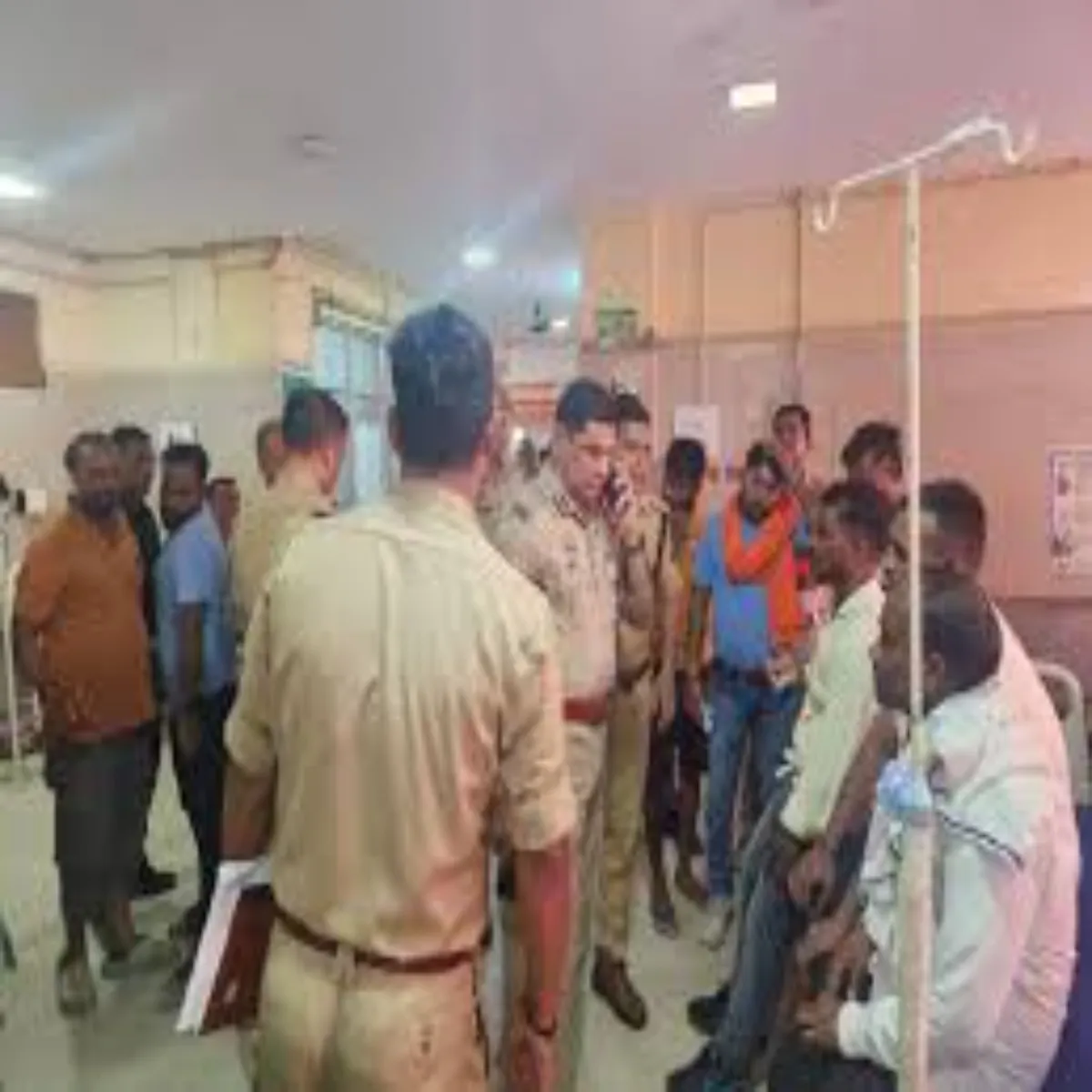 Varanasi Varanasi Kashi Vishvnath Mndir Get