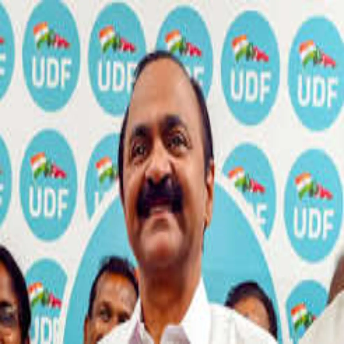 Keralapolitics Keralapolitics Parnprik Khanpan Tippi Bad