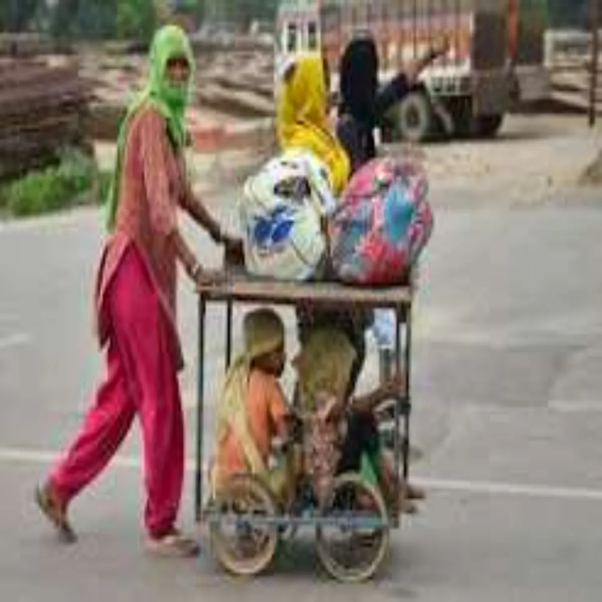 Migration Migration Lkhnoo Bdhti Aabadi Men