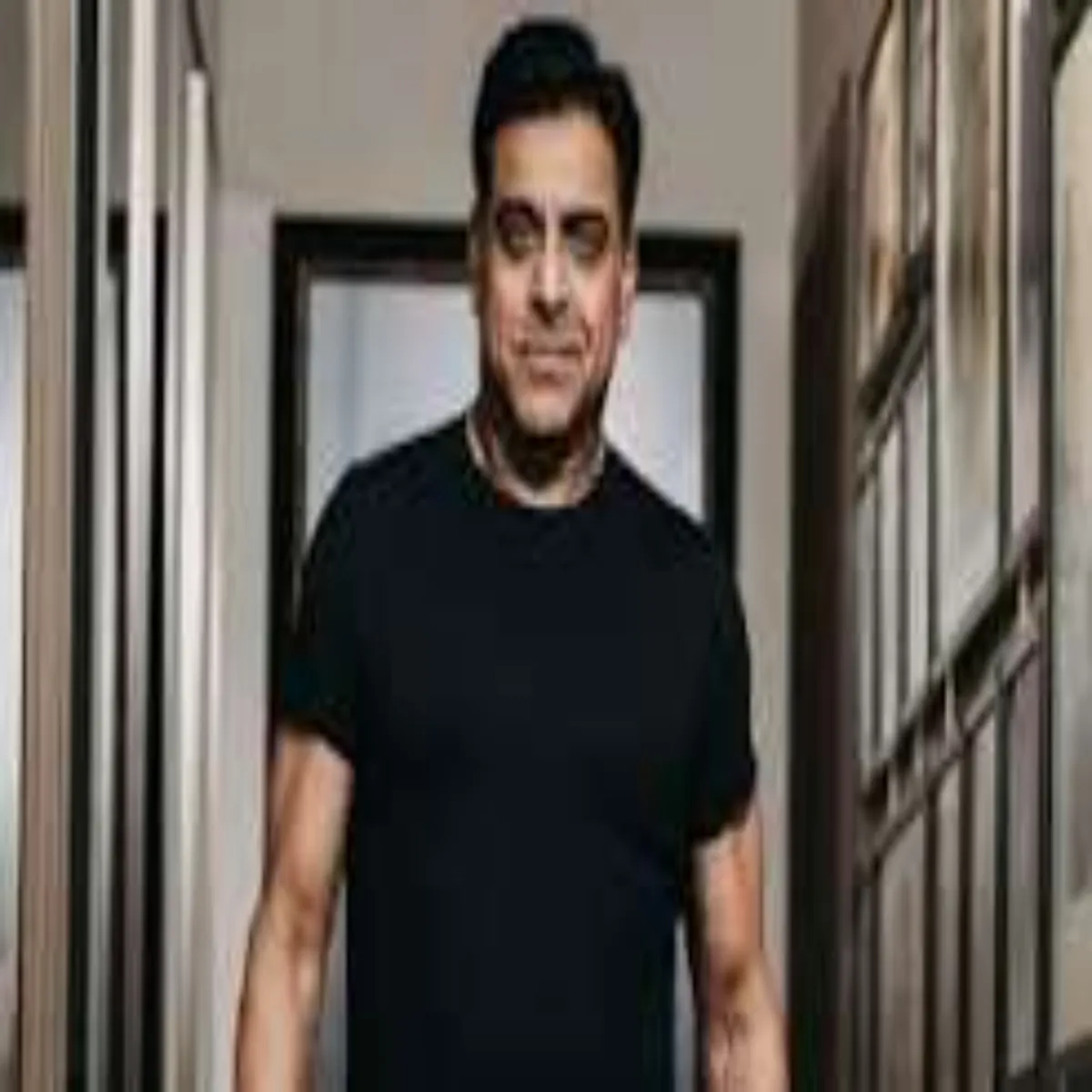 Realityshow Realityshow Men Ram Realityshow 400