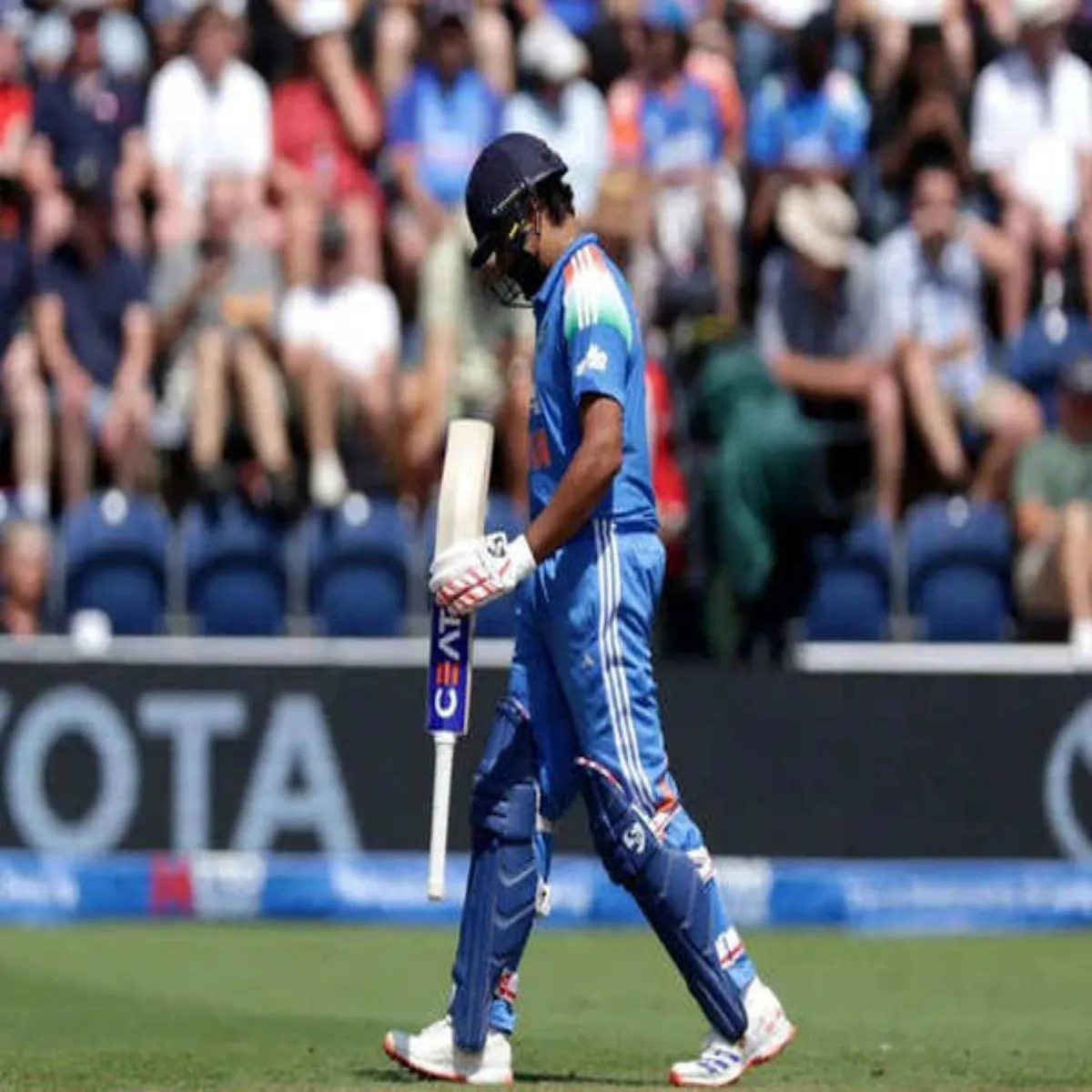 Rohitsharma Rohitsharma Snnyas Chrchaon Bich Bllebaji