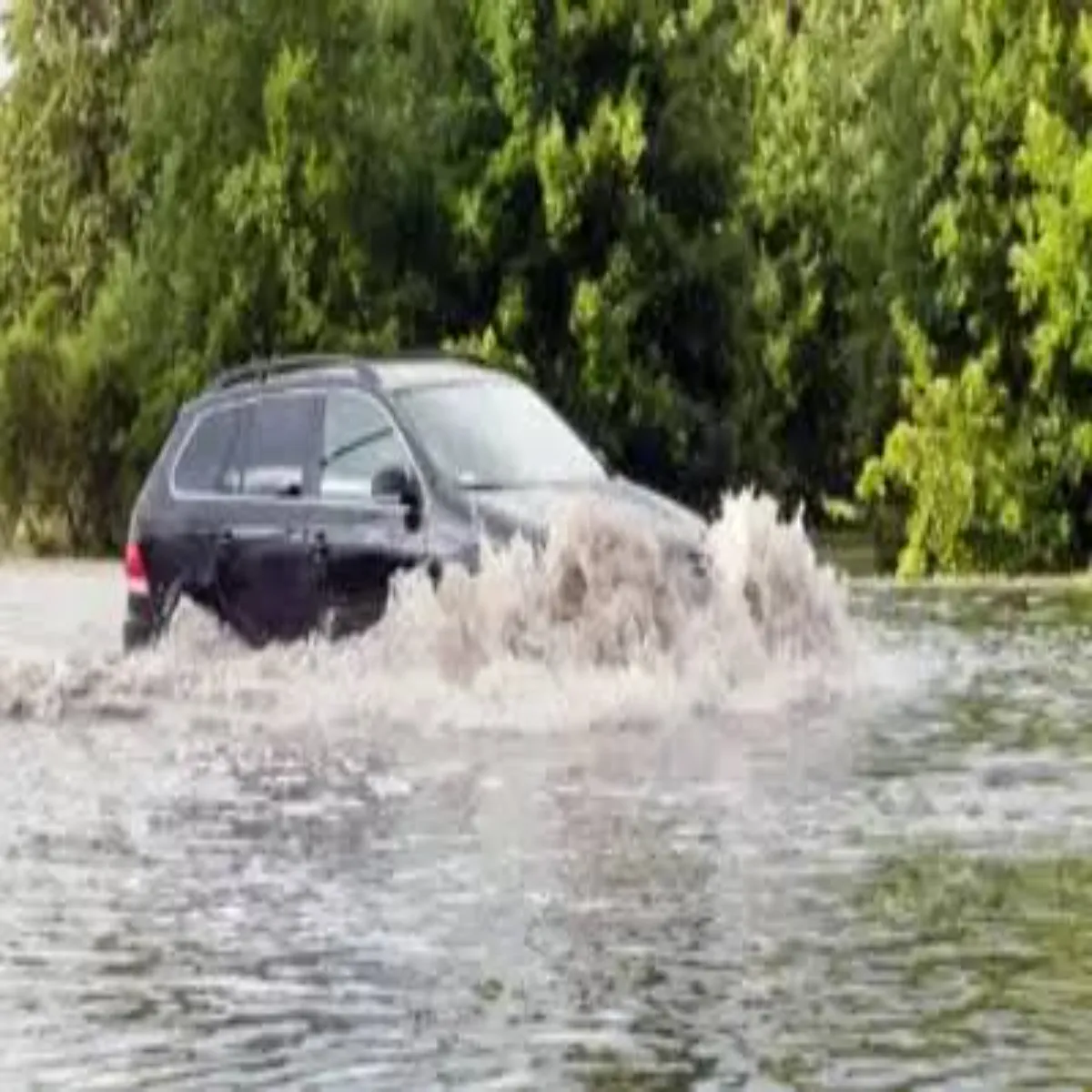 Monsoondriving Monsoondriving Barish Men Kar Chlate