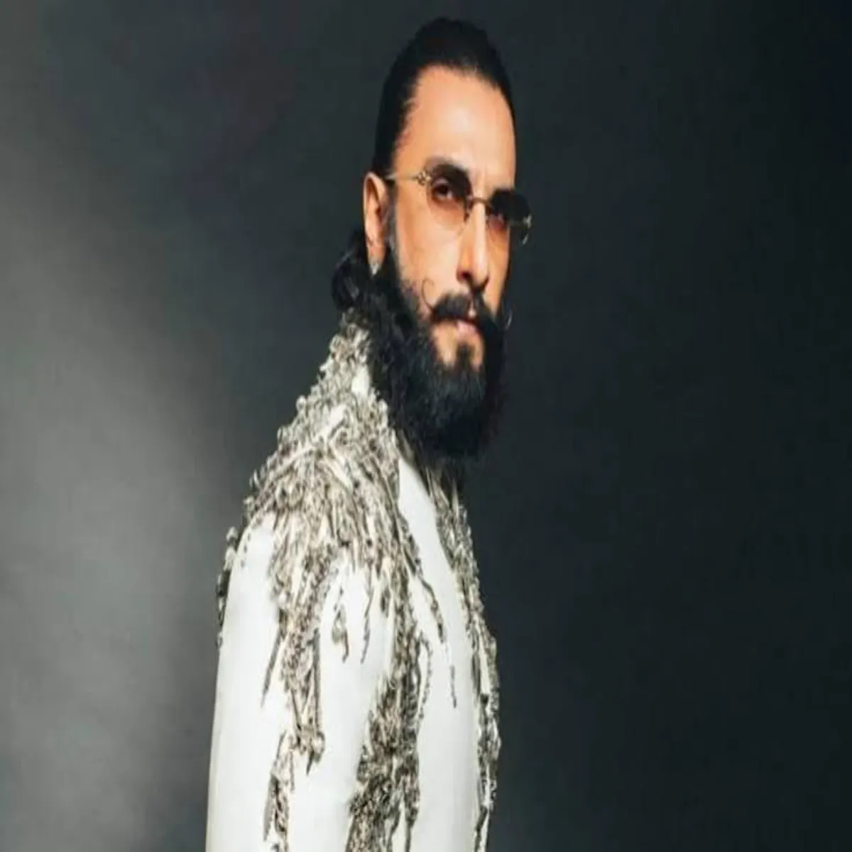 Ranveersingh Ranveersingh Dhurndhr Men Rvir Kasting