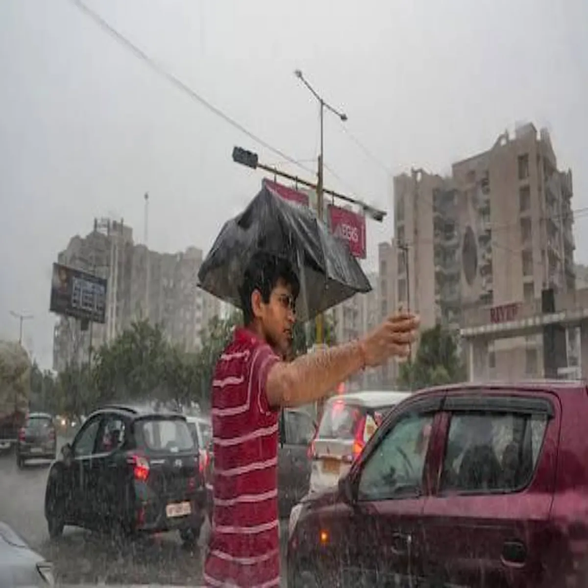 Monsoonupdate Monsoonupdate Yupi Men Lgatar Dusre